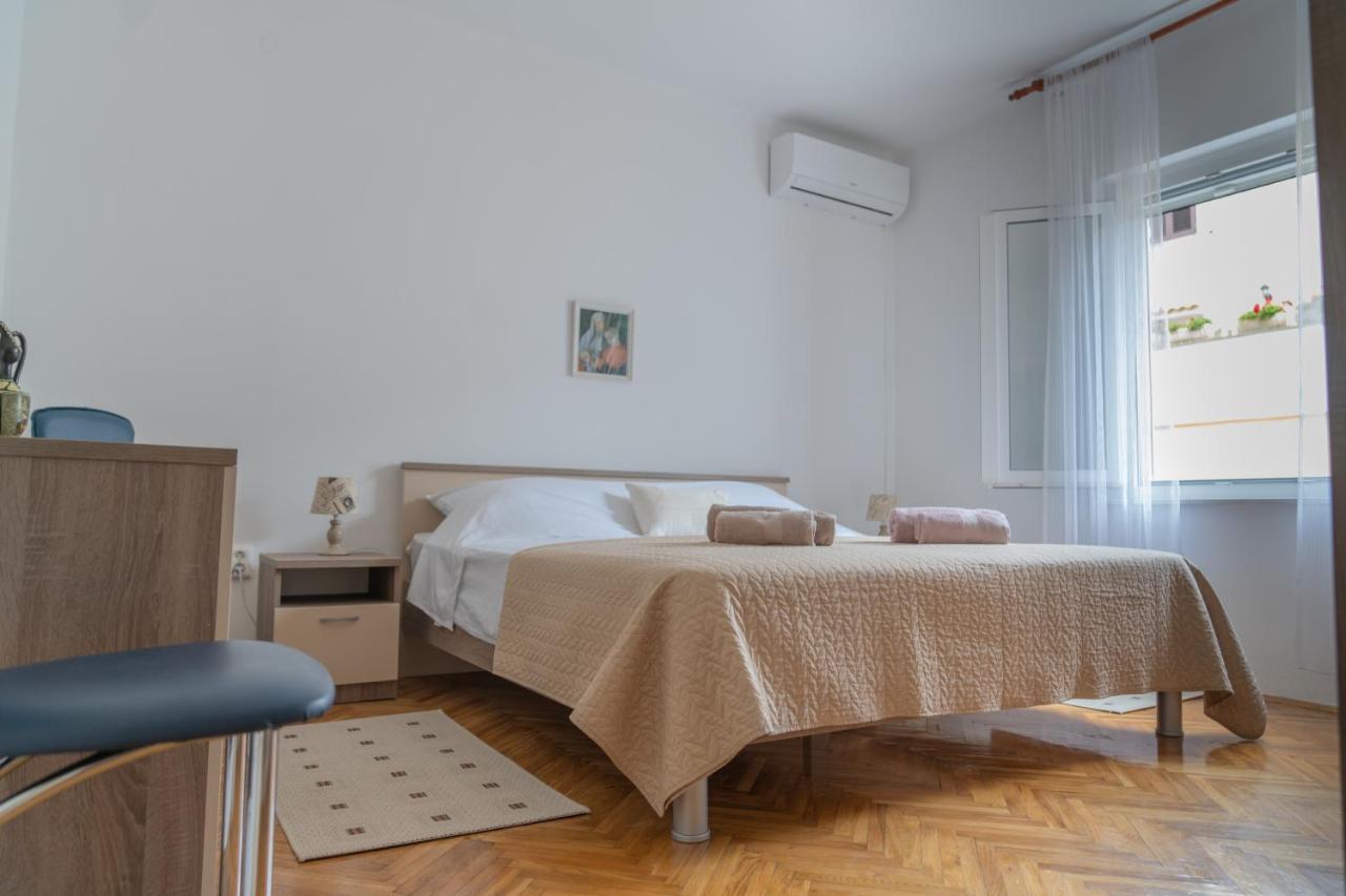 Sidus Maris, Spacious Seaside Apartment With Free Parking Martinšćica Eksteriør bilde