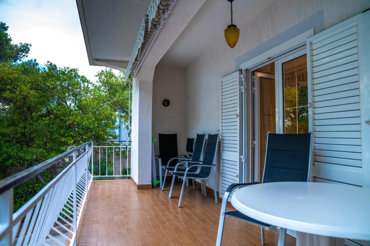 Sidus Maris, Spacious Seaside Apartment With Free Parking Martinšćica Eksteriør bilde