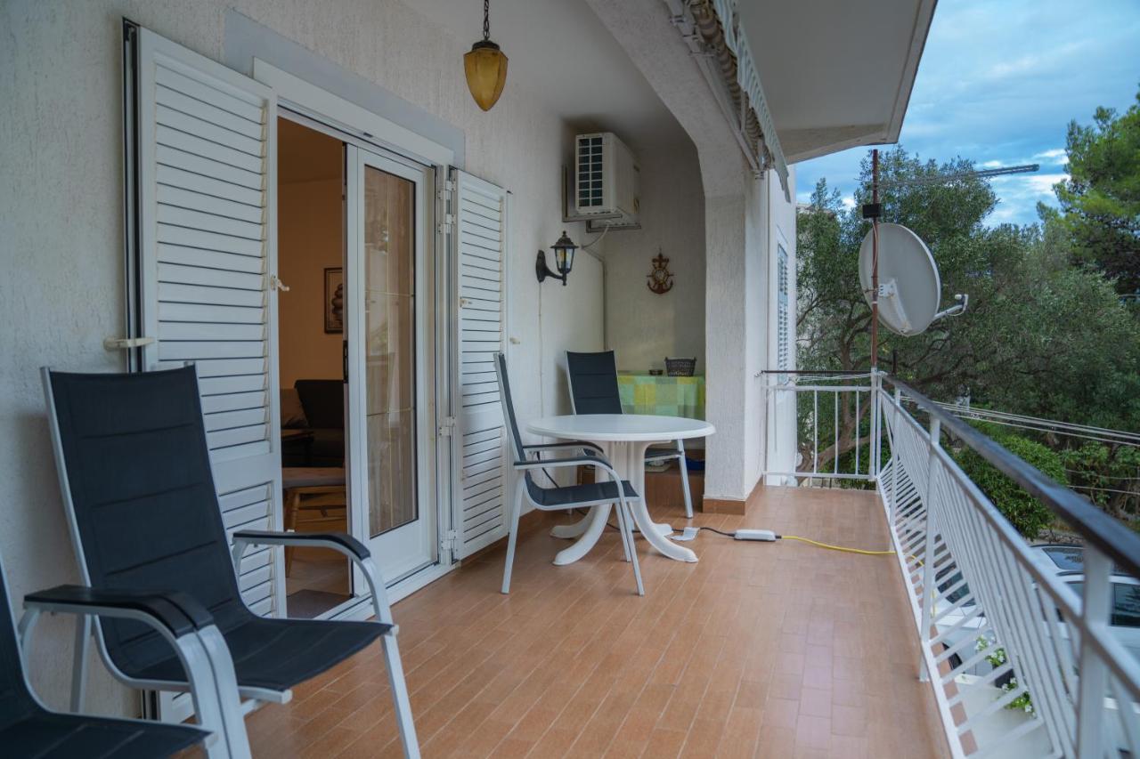 Sidus Maris, Spacious Seaside Apartment With Free Parking Martinšćica Eksteriør bilde